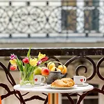 Beautiful balcony - near Place Vendôme&Opéra