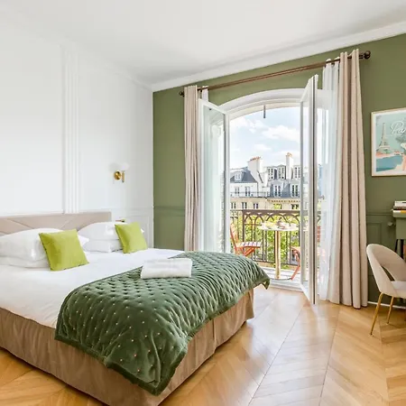 Appartamento Beautiful Balcony - Near Place Vendôme&opéra Parigi