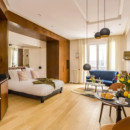 Appartamento Beautiful Balcony - Near Place Vendôme&opéra *