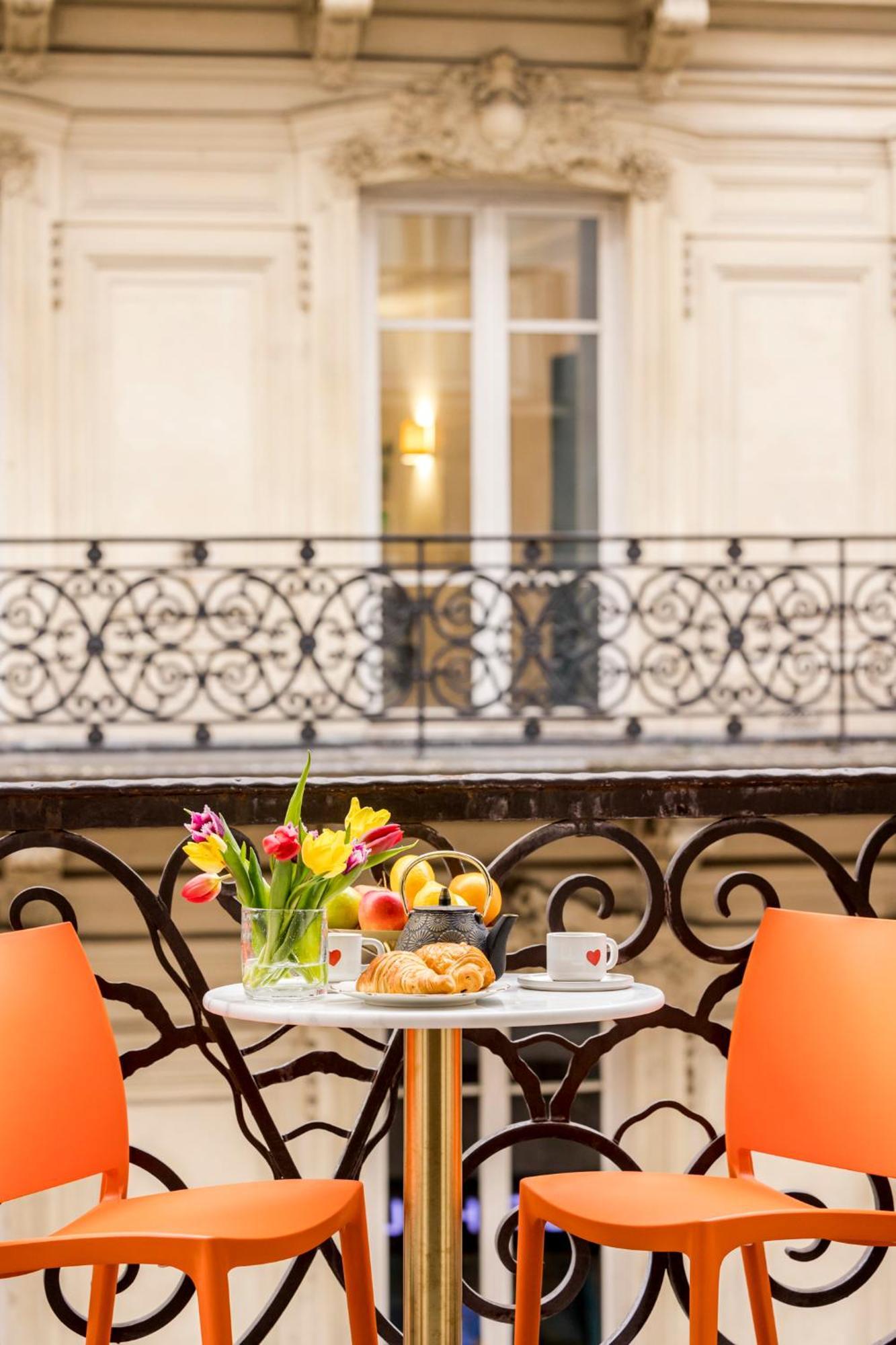 Beautiful Balcony - Near Place Vendôme&opéra